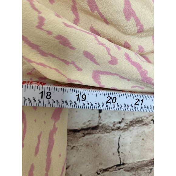 Leifsdottir Shirt Womens 6 Silk Beige Pink Ruffle Long Sleeve Animal Print Pleat - Picture 7 of 12